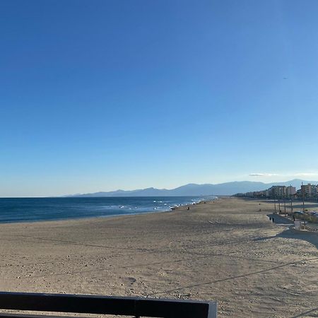 Studio En Bord De Marina 卡内 外观 照片